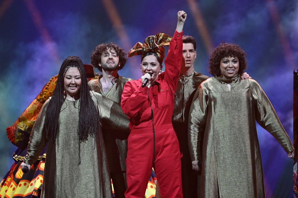 Как Манижа выступила в финале Евровидения 2021: участница от России стала девятой