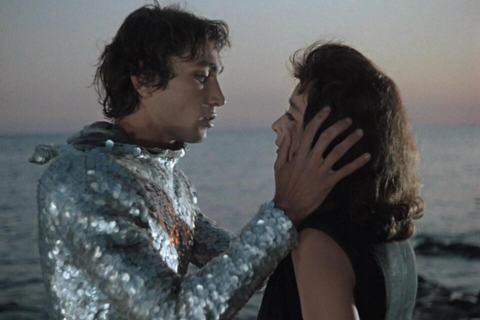 60 лет фильму «Человек-амфибия»: что случилось с Владимиром Кореневым и как сейчас выглядит Анастасия Вертинская