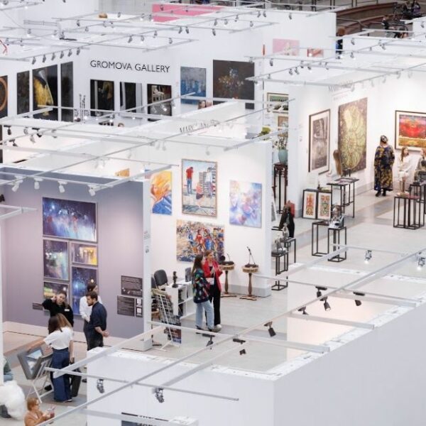 Ярмарка современного искусства Art Russia Fair