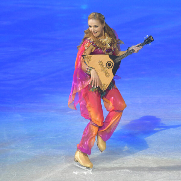 Ледовые шоу на Масленицу