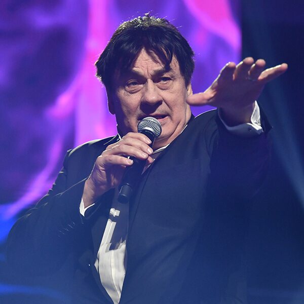 Концерт Александра Серова