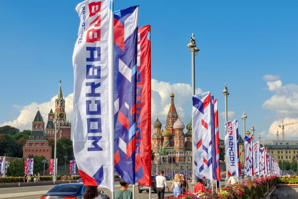 Продление работы транспорта в День города