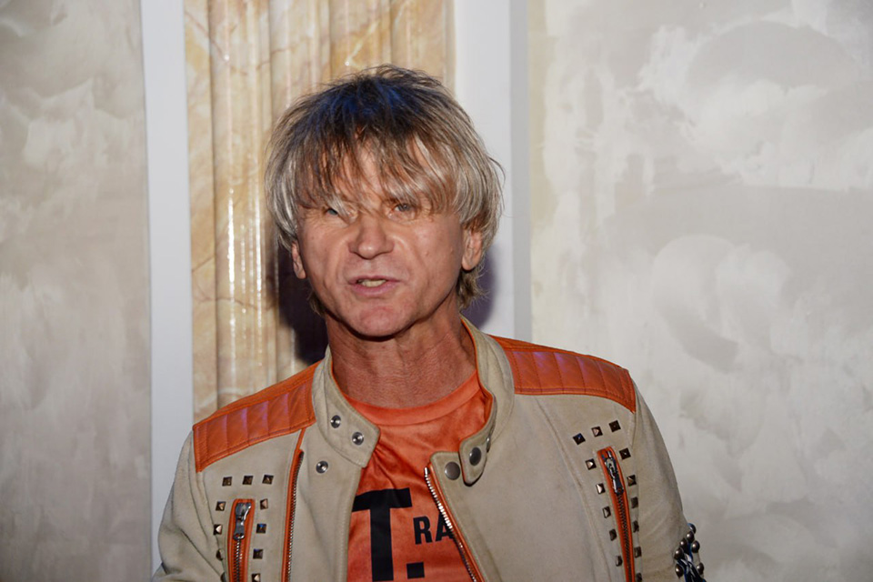 Сергея Васюту и «Сладкий сон» выгнали из шоу «ВИА Суперстар-2»