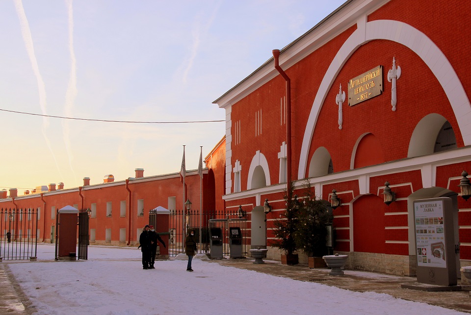 Куда сходить на выходные 6-7 февраля 2021 в Санкт-Петербурге: фильм Ренаты Литвиновой и выставка Филипа Трейси