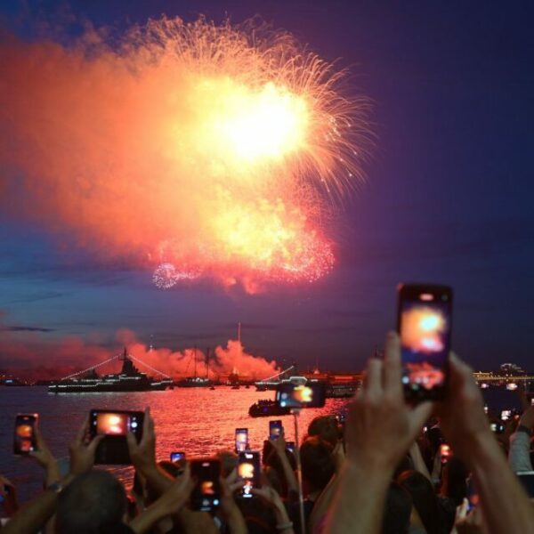 Салют на День ВМФ