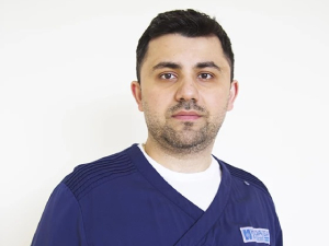 Натан Давидов