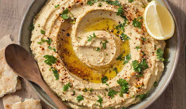 Хумус с зеленью