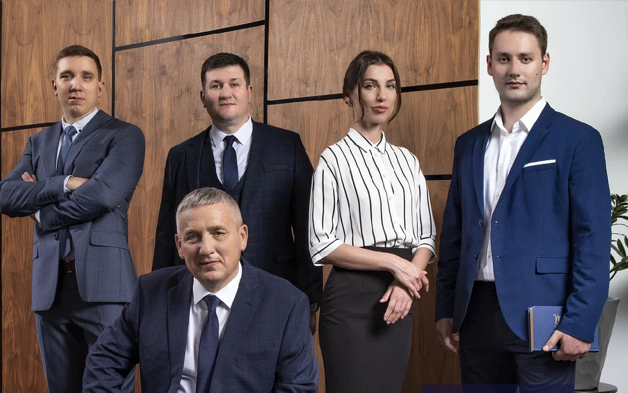 20 лучших юридических компаний Москвы 2024: рейтинг лучших российских и ...