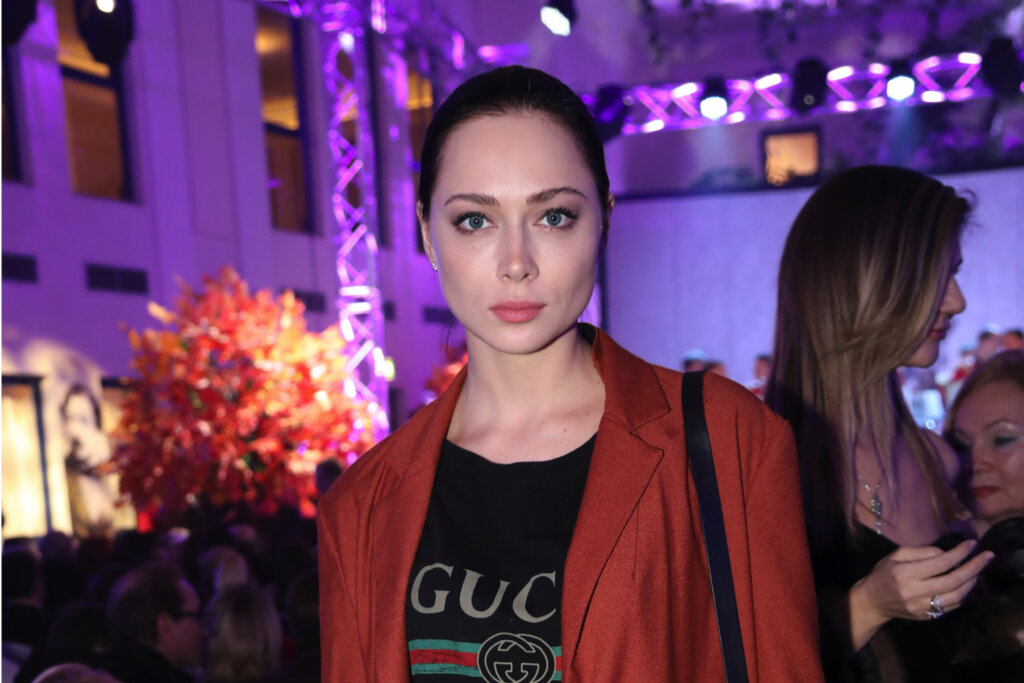 Звезда «Универа» Настасья Самбурская сообщила о серьезных осложнениях из-за тяжелой болезни