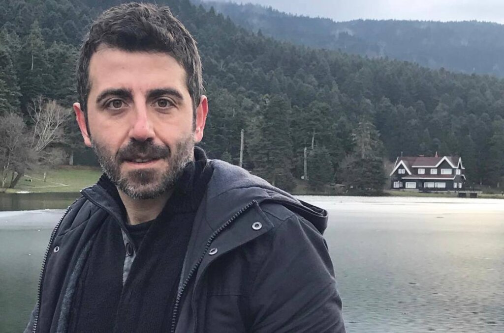 Популярного турецкого актера Фатиха Коюноглу обвиняют в изнасиловании