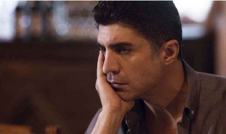 Озджан Дениз подвергся жесткой критике фанатов, после того как раскрыл имя новой возлюбленной