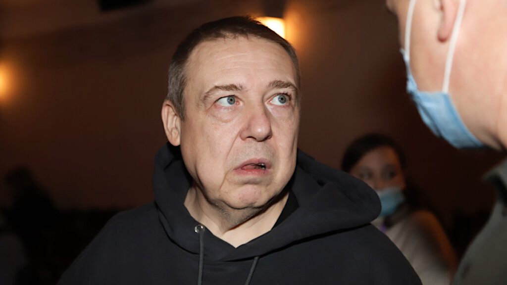 Александр Семчев перепугал народ изможденным видом