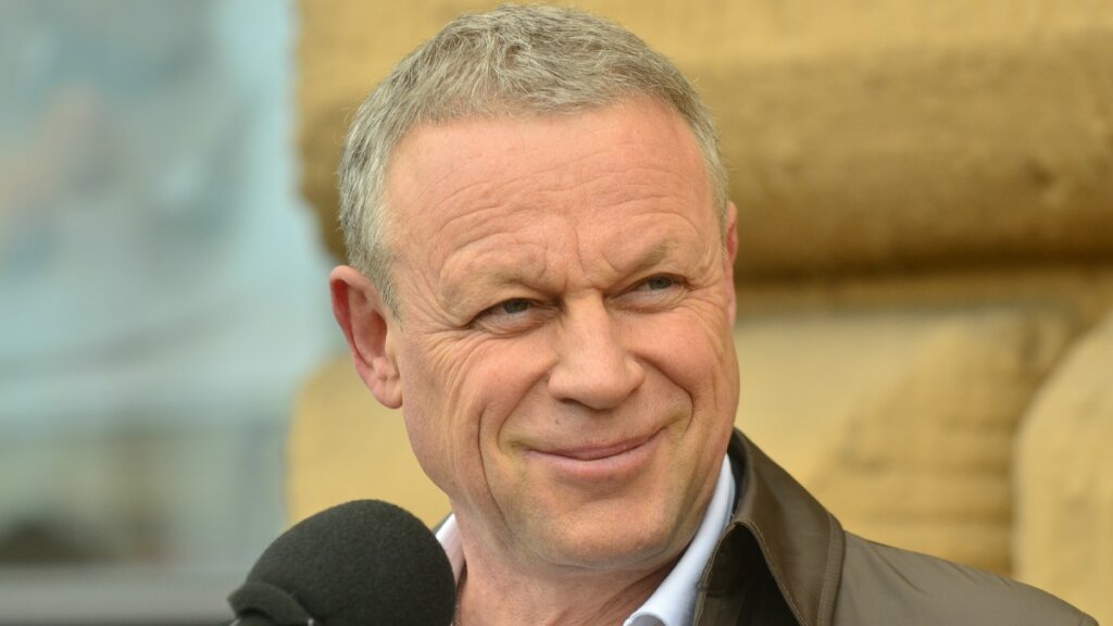 Минус 20 кг: Молодая жена за три года залюбила 59-летнего Жигунова