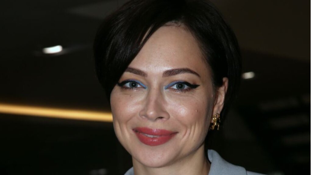 Настасью Самбурскую настиг новый удар