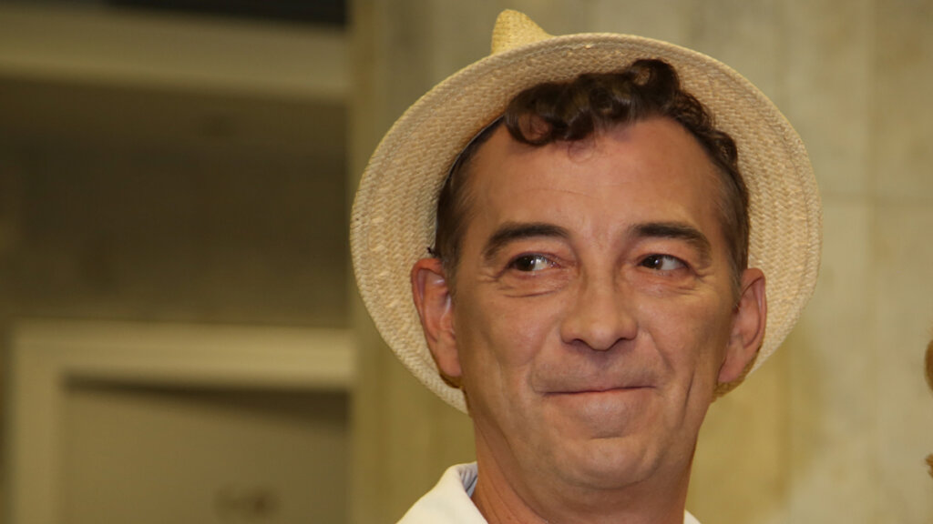 Вырастил внука Маргариты Тереховой, снялся в «Сватах», вымолил дочь в 45 лет: выстраданное счастье Николая Добрынина