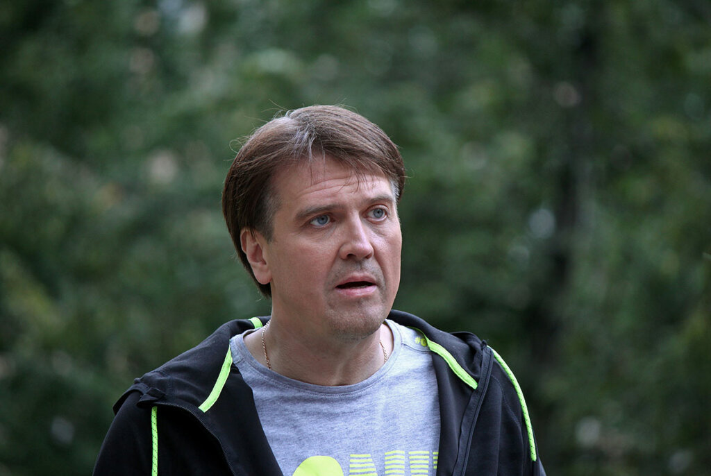 Жена после развода увезла сына Дениса Матросова в другой город