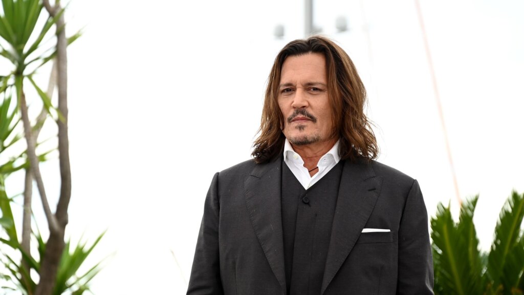 В Сети придрались к Джонни Деппу из-за «гнилых» зубов