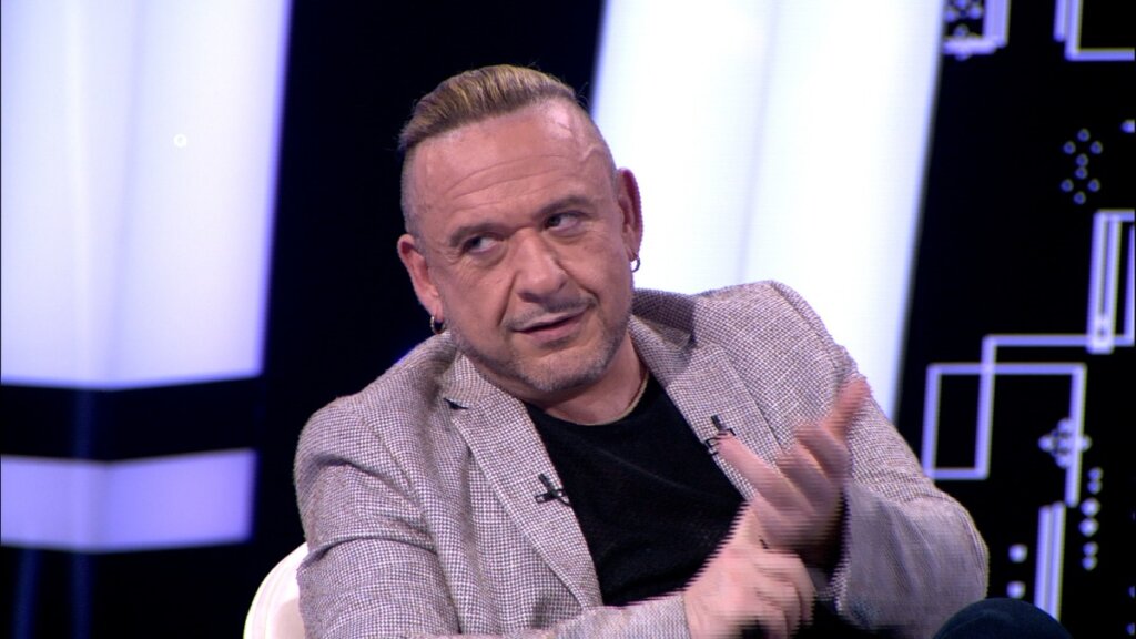 Похудевший на 80 кг Александр Морозов отдал за уменьшение желудка 300 тысяч