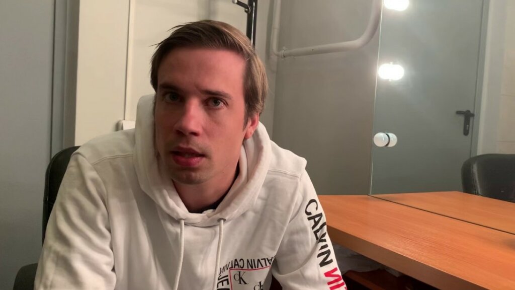 Звезда «Универа» Александр Ведменский подрался с прохожим из-за критики СВО