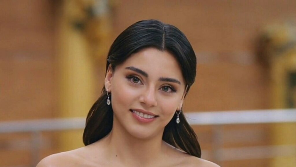 Звезду сериала «Клюквенный щербет» поймали пьяной за рулем