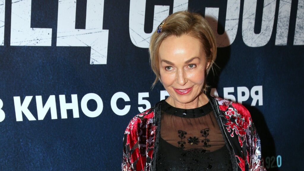 Изменившаяся до неузнаваемости Наталья Андрейченко вернулась в Россию из эмиграции