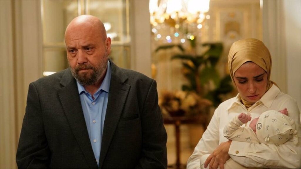 Турецкие сериалы «Клюквенный щербет» и «Красные бутоны» на грани закрытия