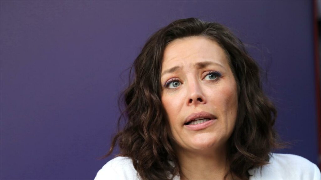 Екатерина Волкова рассказала в романе с режиссером Эдуардом Бояковым: «Спаслась бегством»