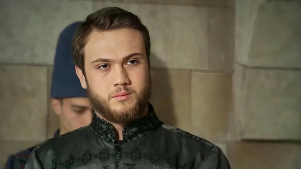 Шехзаде Баязид — отвергнут матерью и казнен отцом