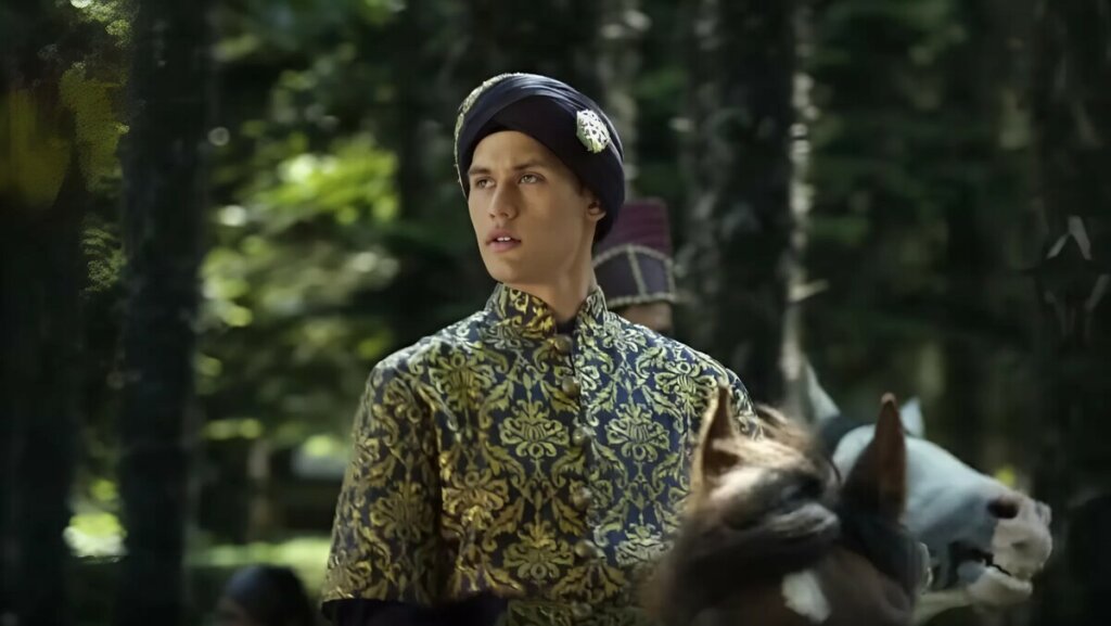 Презирал отца и имел более 30 детей: шехзаде Мурад в «Великолепном веке» и в реальной жизни