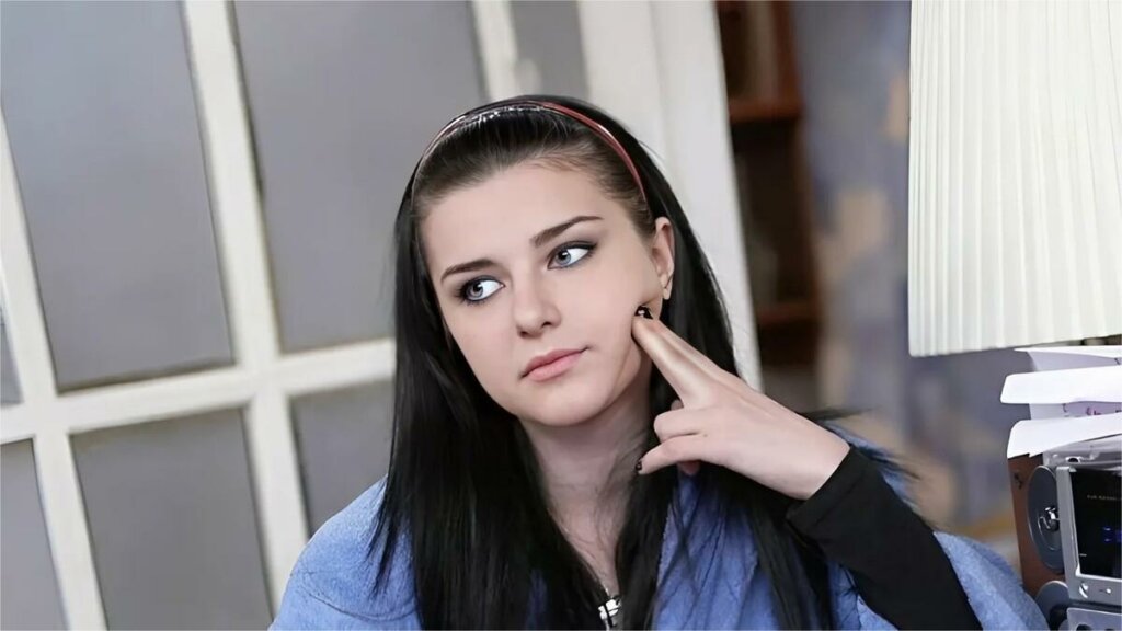 Звезда «Папиных дочек» бросила мужа и осталась одна с ребенком