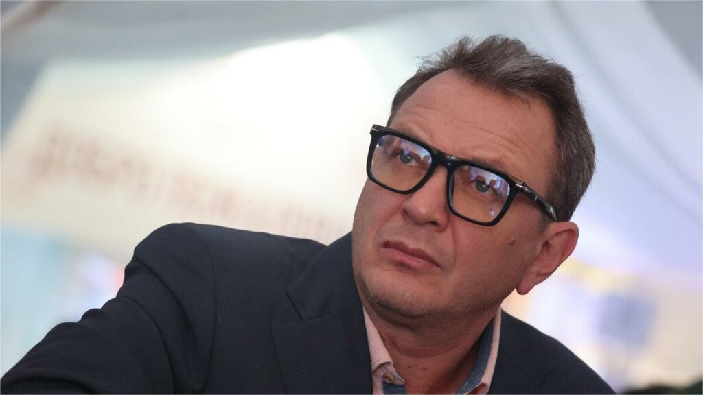 Cыну Марата Башарова не дали улететь из страны