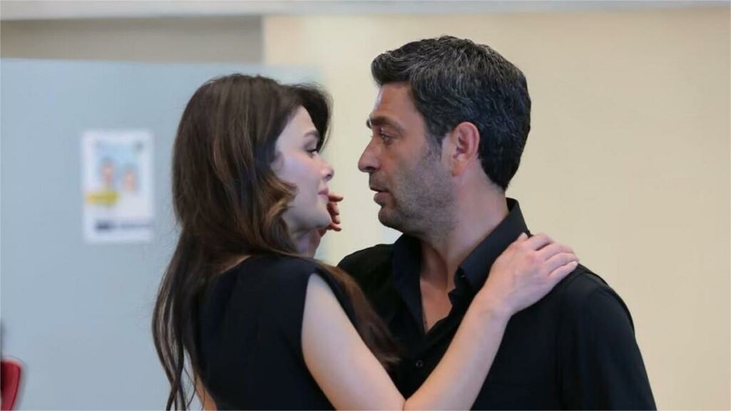 Чем закончился первый сезон турецкого сериала «Далекий город»: как сложилась судьба главных героев