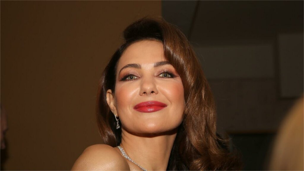 Ұйықтап жатқан аналарды ұлының ренжіткен порносы