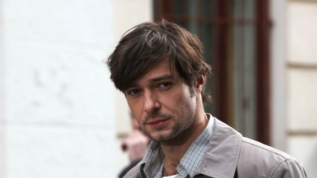 Шокирующая правда о парализованном сыне актера Павла Баршака: печальные подробности