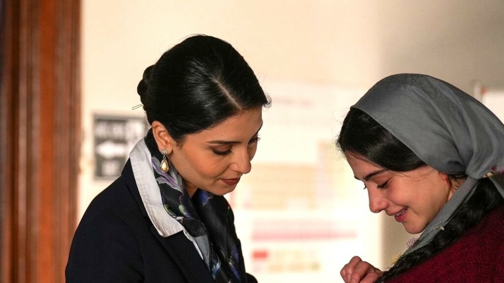 Горькая правда Диджле и Фериде: Описание 9 серии турецкого сериала «Ты тот, кого я люблю»