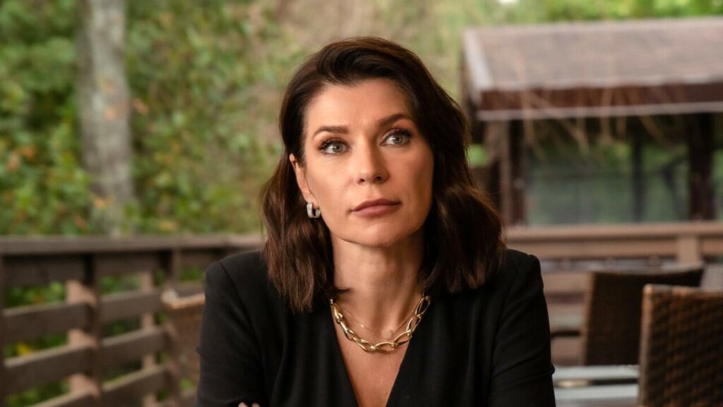 «Старая»: Звезду «Ворониных» уволили из театра из-за возраста