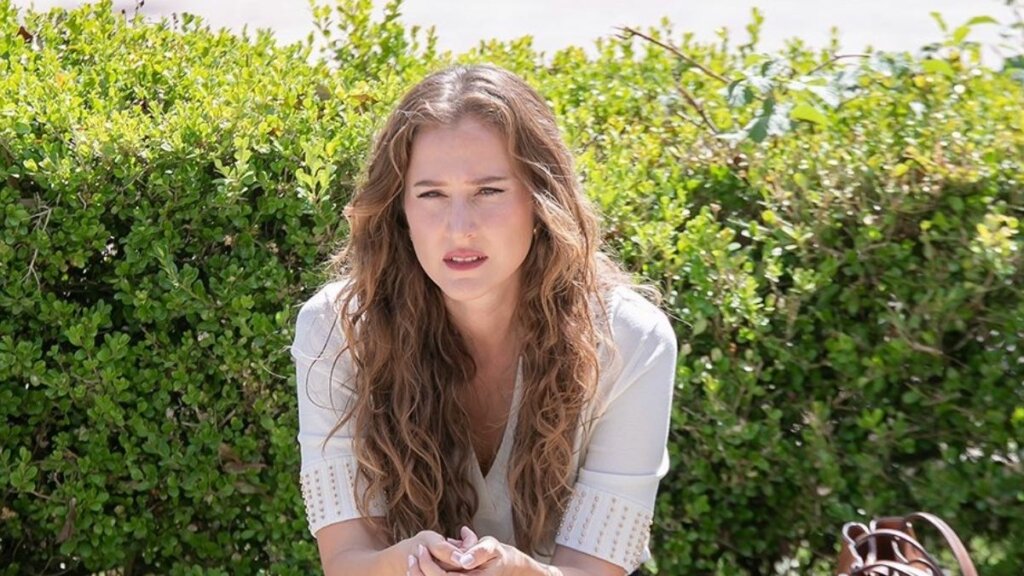 Беррак узнала, кто отец Кадер: Описание 34 серии сериала «Розы и грехи»