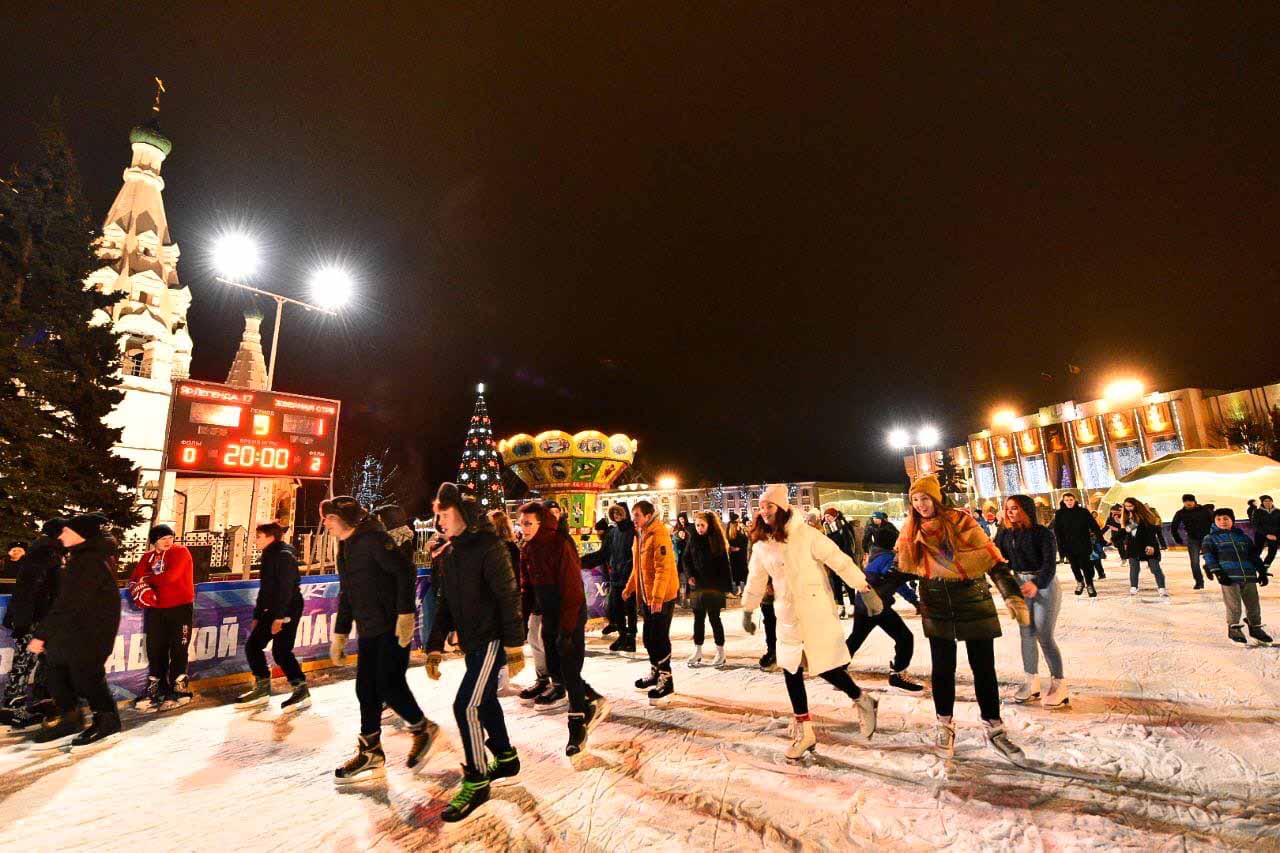 Новый год в Ярославле 2023—2024: где встретить, что посмотреть, куда ...