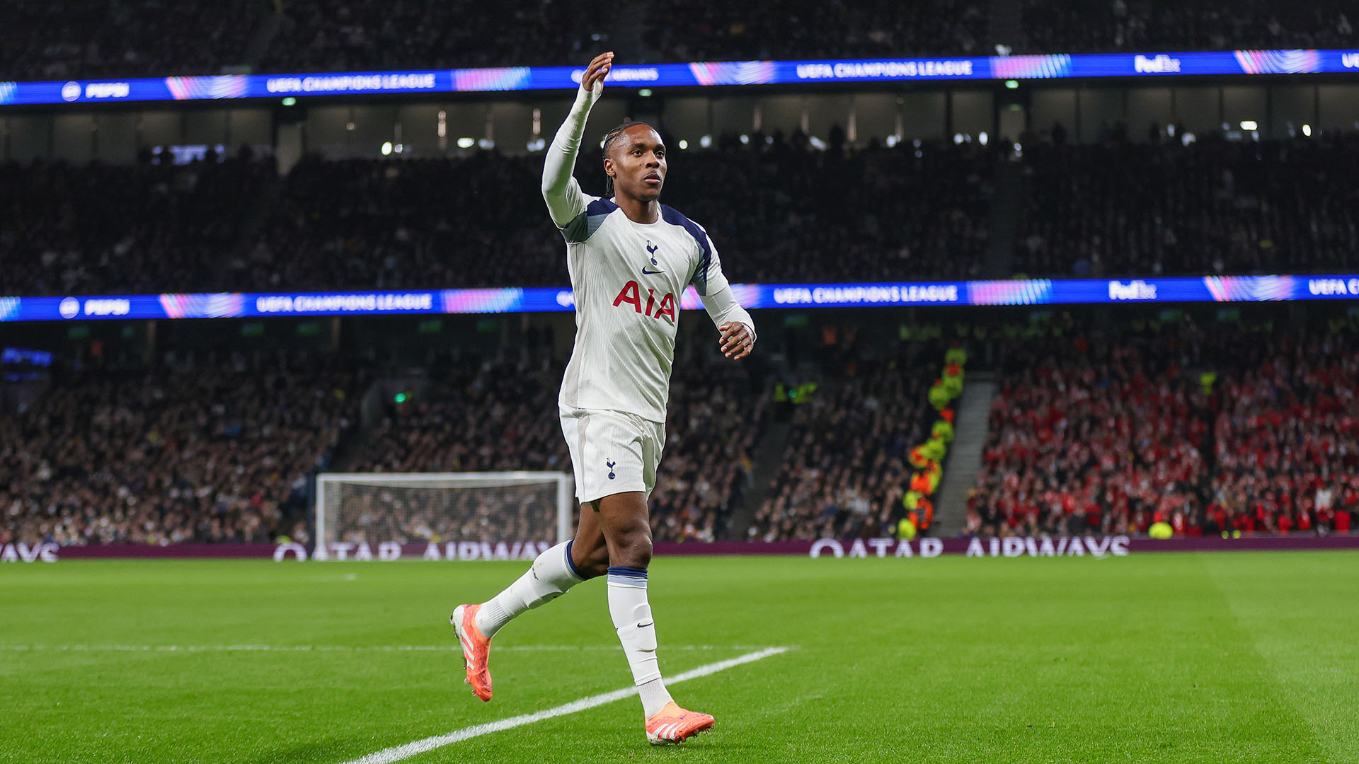 ФК «Тоттенхэм Хотспур» — ФК «Боруссия Дортмунд». Фото: globallookpress.com/Alexander Canillas