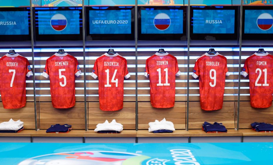 Теперь у сборной России будет новый тренер, но он пока не назван. Фото: Твиттер РФС