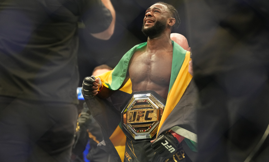 Алджамейн Стерлинг сохранил титул чемпиона в поединке против Ти Джея Диллашоу. Фото: Global Look Press