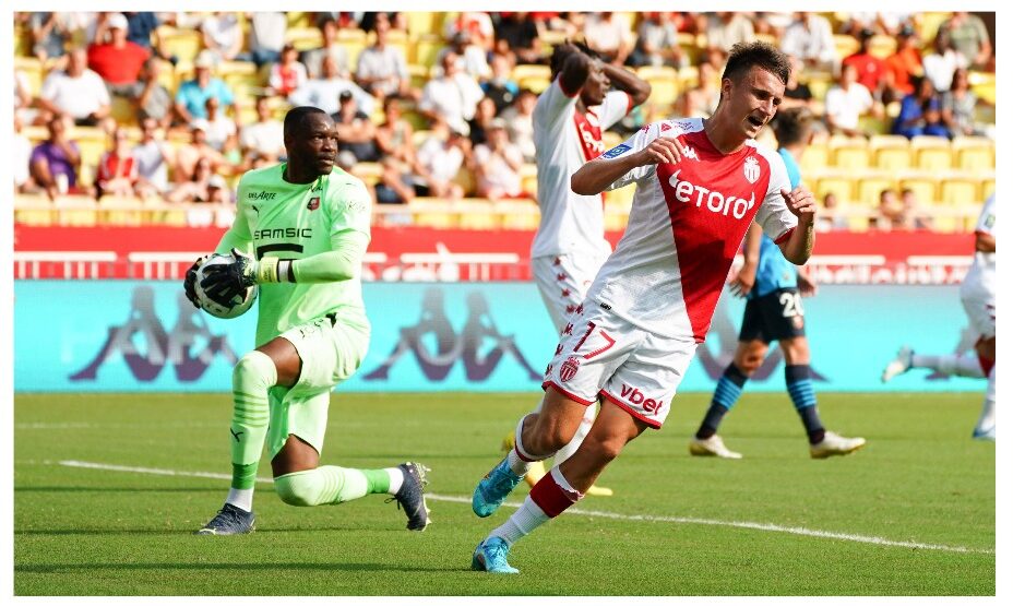 Александр Головин