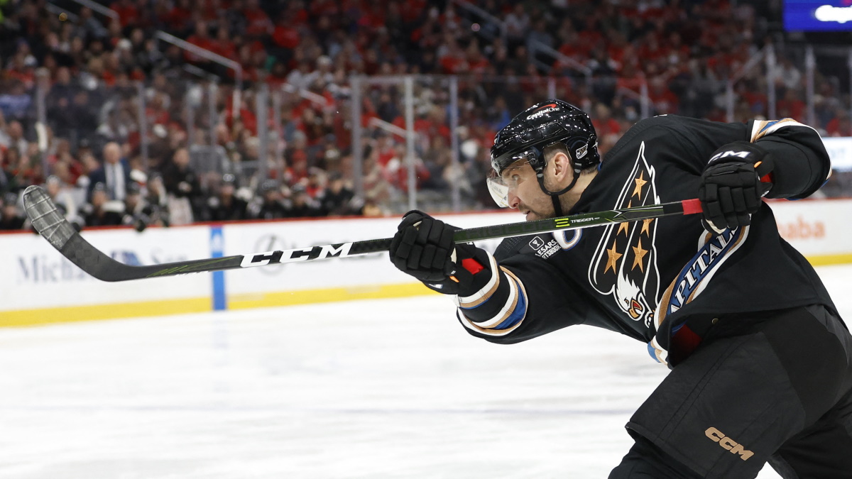 Александр Овечкин отметился хет-триком в новогоднюю ночь. Фото: REUTERS