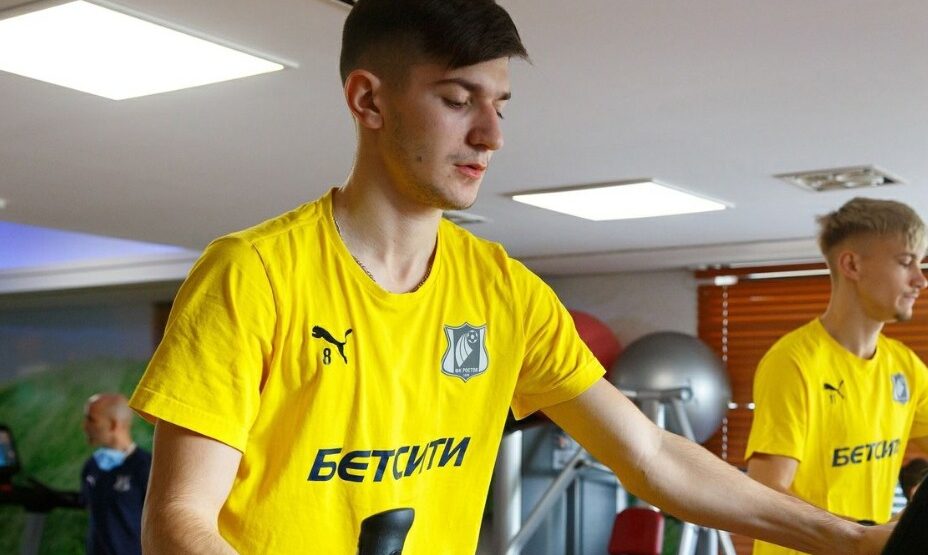 Армин Гигович