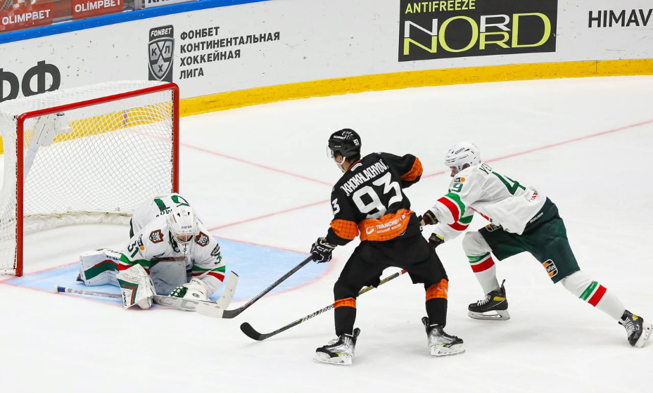 Хохлачев попал в необычный скандал. Фото: ТГ-канал ХК