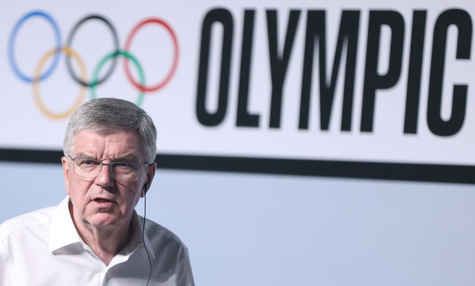 Бах заявил, что члены оргкомитета ОИ-2024 никогда не политизировали Олимпиаду. Фото: Global Look Press