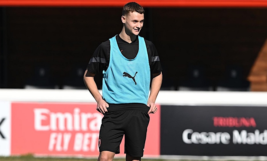 Сын Ибрагимовича подписал контракт с «Миланом». Фото: ФК «Милан»