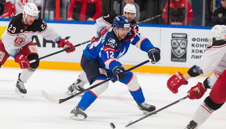 «Витязь» уверенно справился с «Ладой». Фото: Соцсети ХК «Лада»