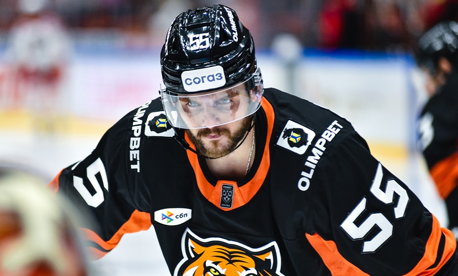 Американский форвард «Амура» Гальченюк стал гражданином РФ. Фото: ХК «Амур»