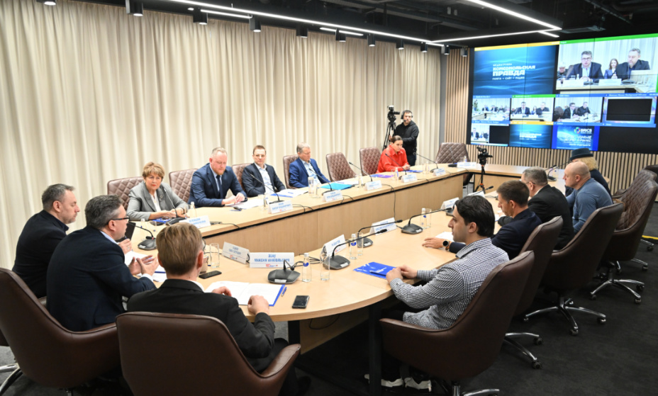 Эксперты обсудили будущее спорта под эгидой БРИКС. Фото: Михаил Фролов, КП